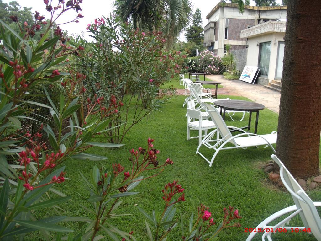 Hotel Puesta Del Sol Punta Ballena Buitenkant foto