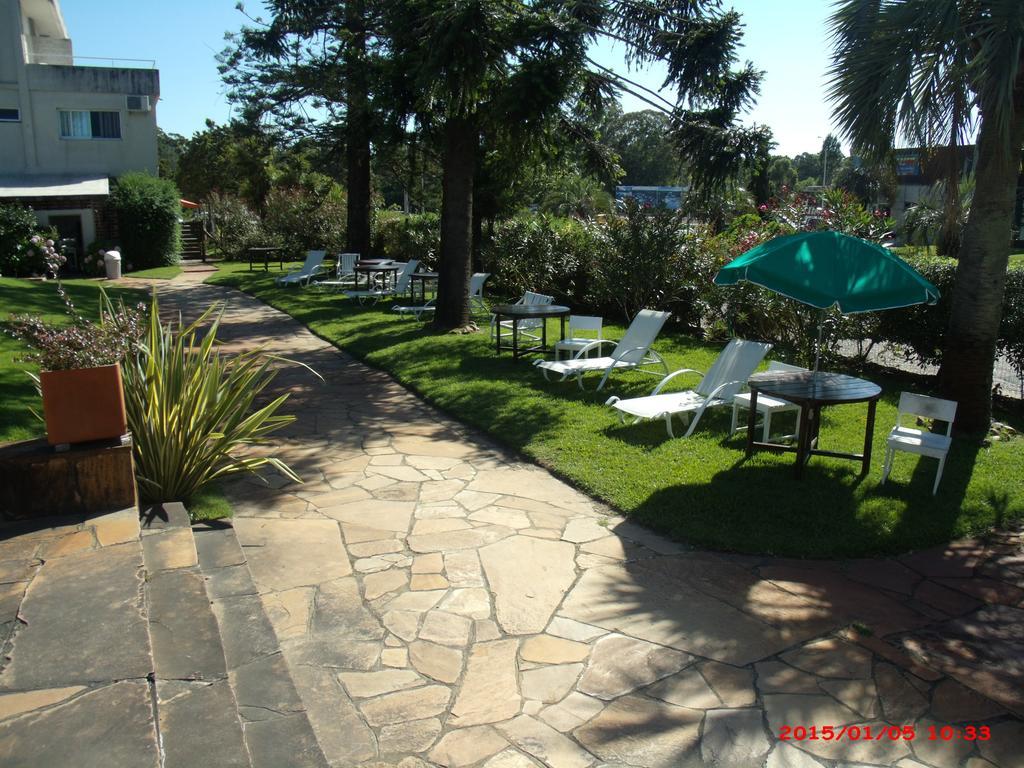 Hotel Puesta Del Sol Punta Ballena Buitenkant foto
