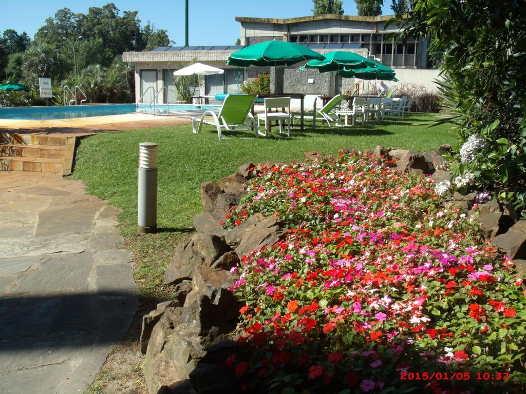 Hotel Puesta Del Sol Punta Ballena Buitenkant foto