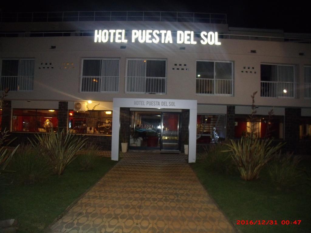 Hotel Puesta Del Sol Punta Ballena Buitenkant foto