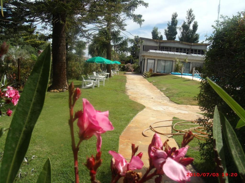 Hotel Puesta Del Sol Punta Ballena Buitenkant foto